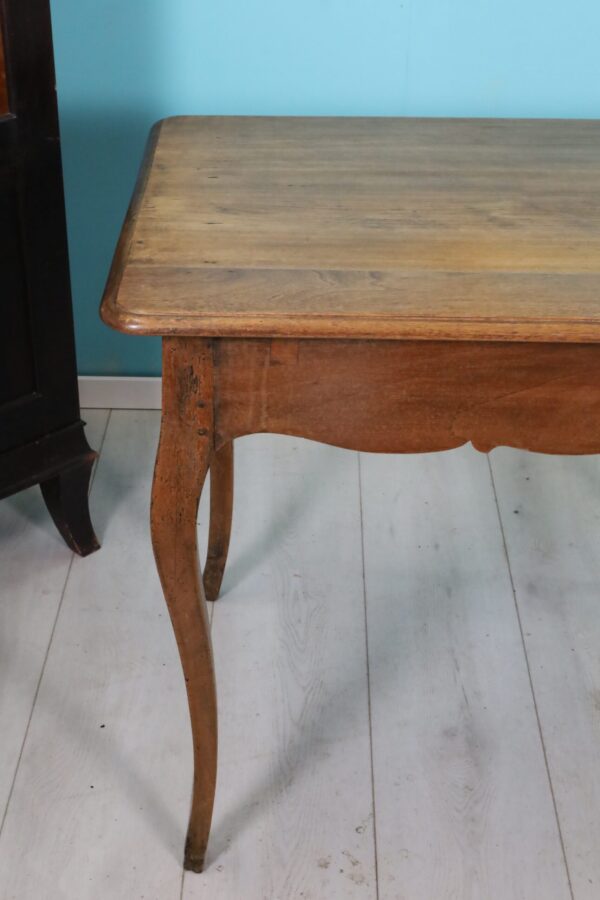 Small antique French table - Image 1 | bevintage.ch