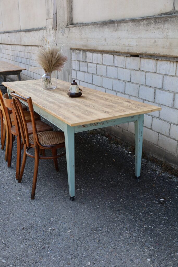 Large Antique Table Fir