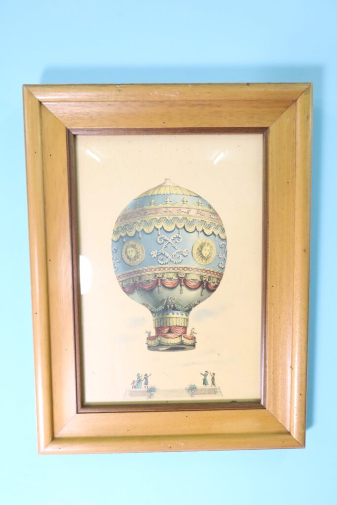 Image: Antique hot air balloon