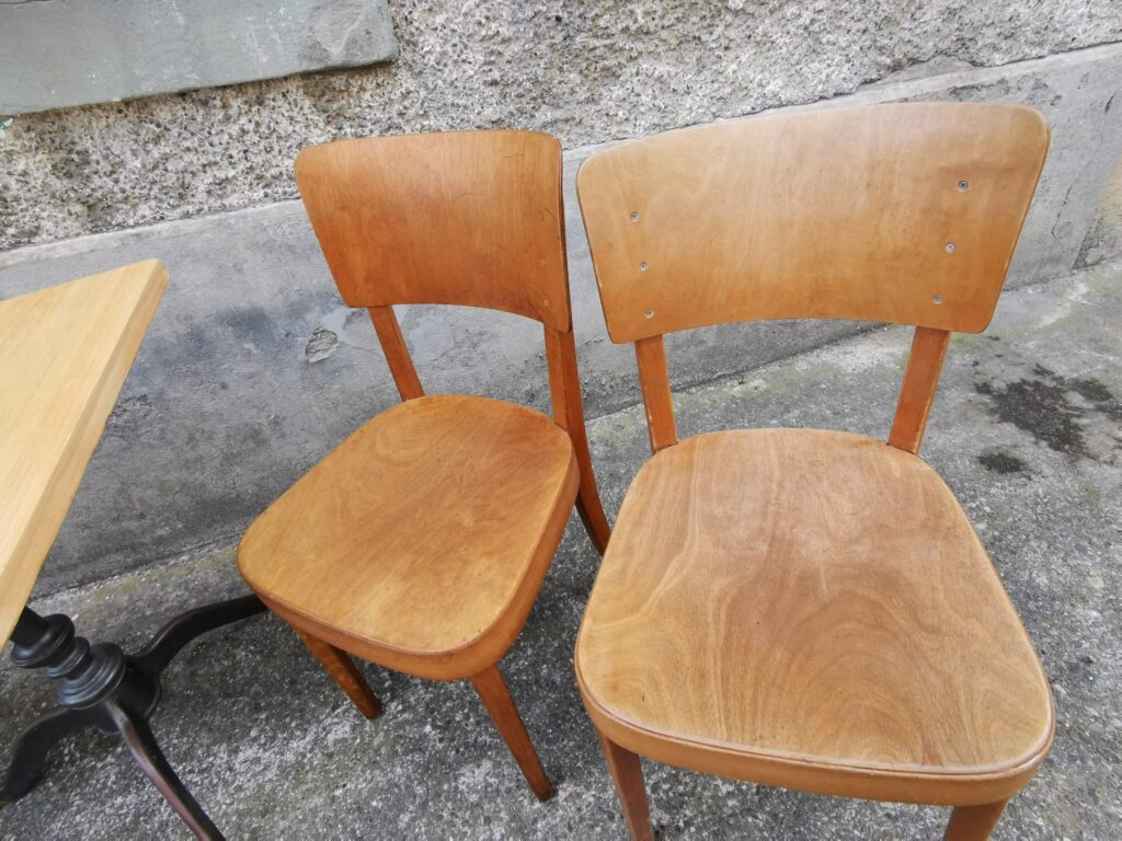 30x chaises Horgen Glarus Safran