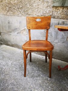 44x Horgen Glarus Stühle antik