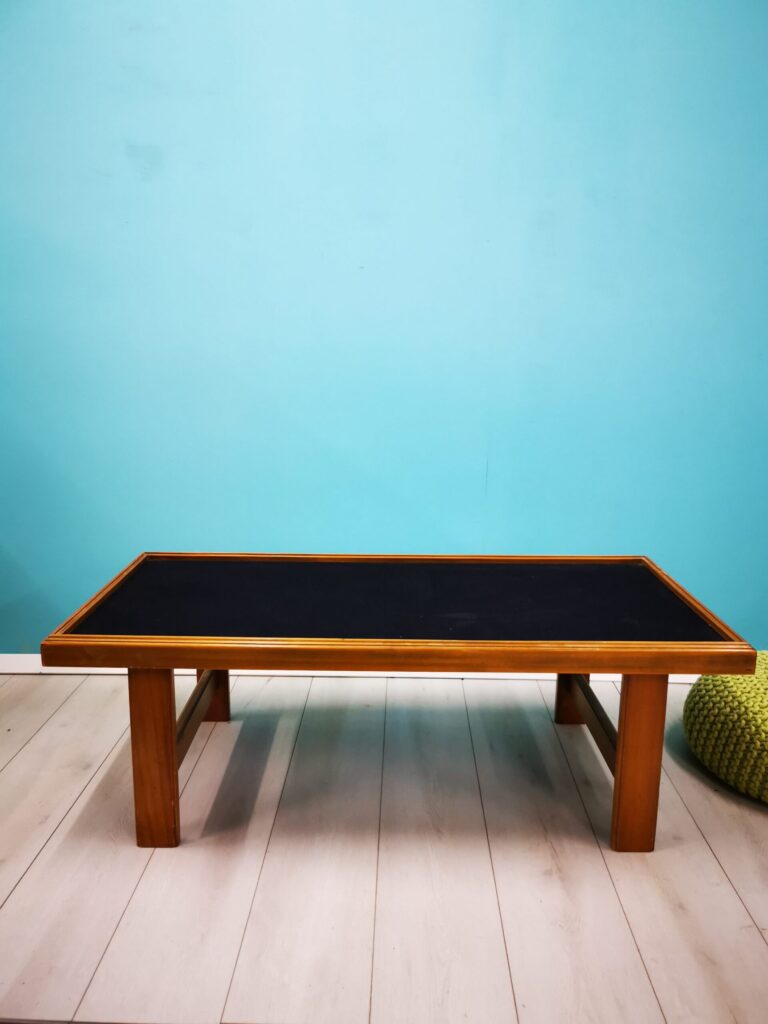 Table basse en hêtre des années 70