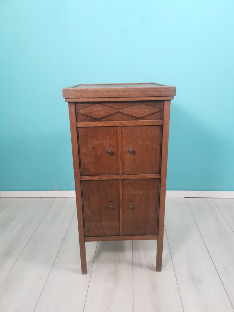 Oak carcass / bar cabinet