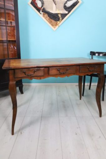 Ancienne table française avec 3 tiroirs