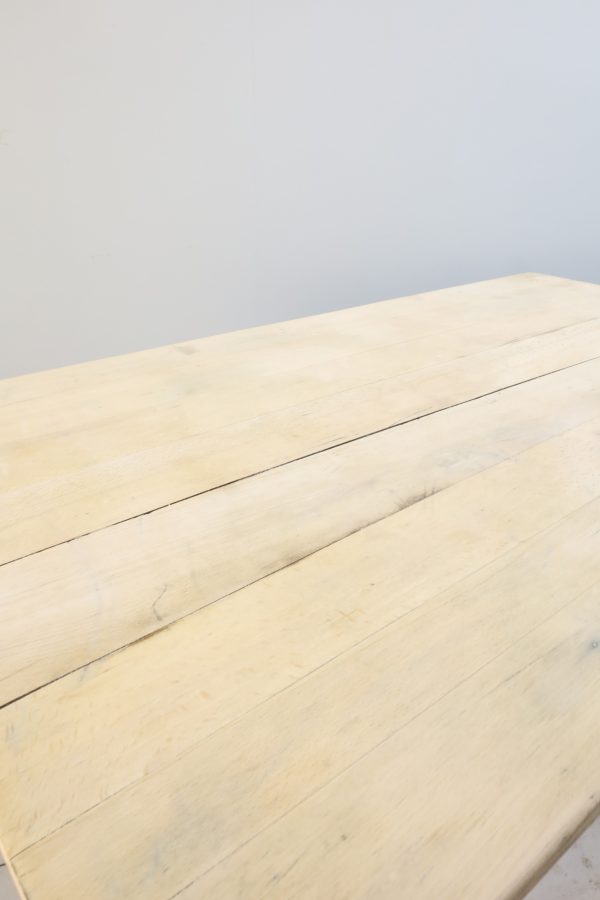 Table ancienne en bois de hêtre - Image 3 | bevintage.ch