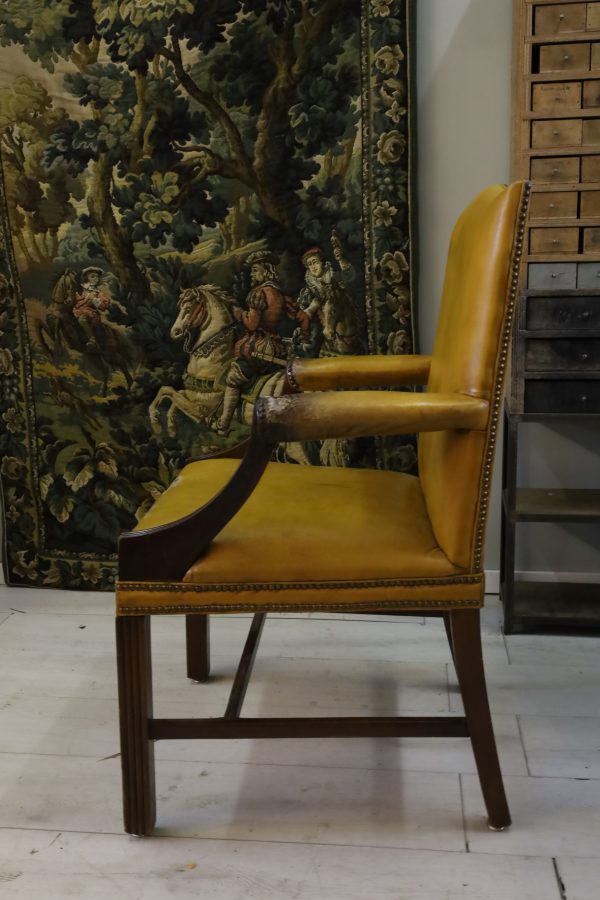 Leather armchair Gainsborough - Image 8 | bevintage.ch