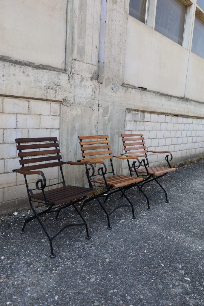 Restored folding garden chairs - 90 pcs.