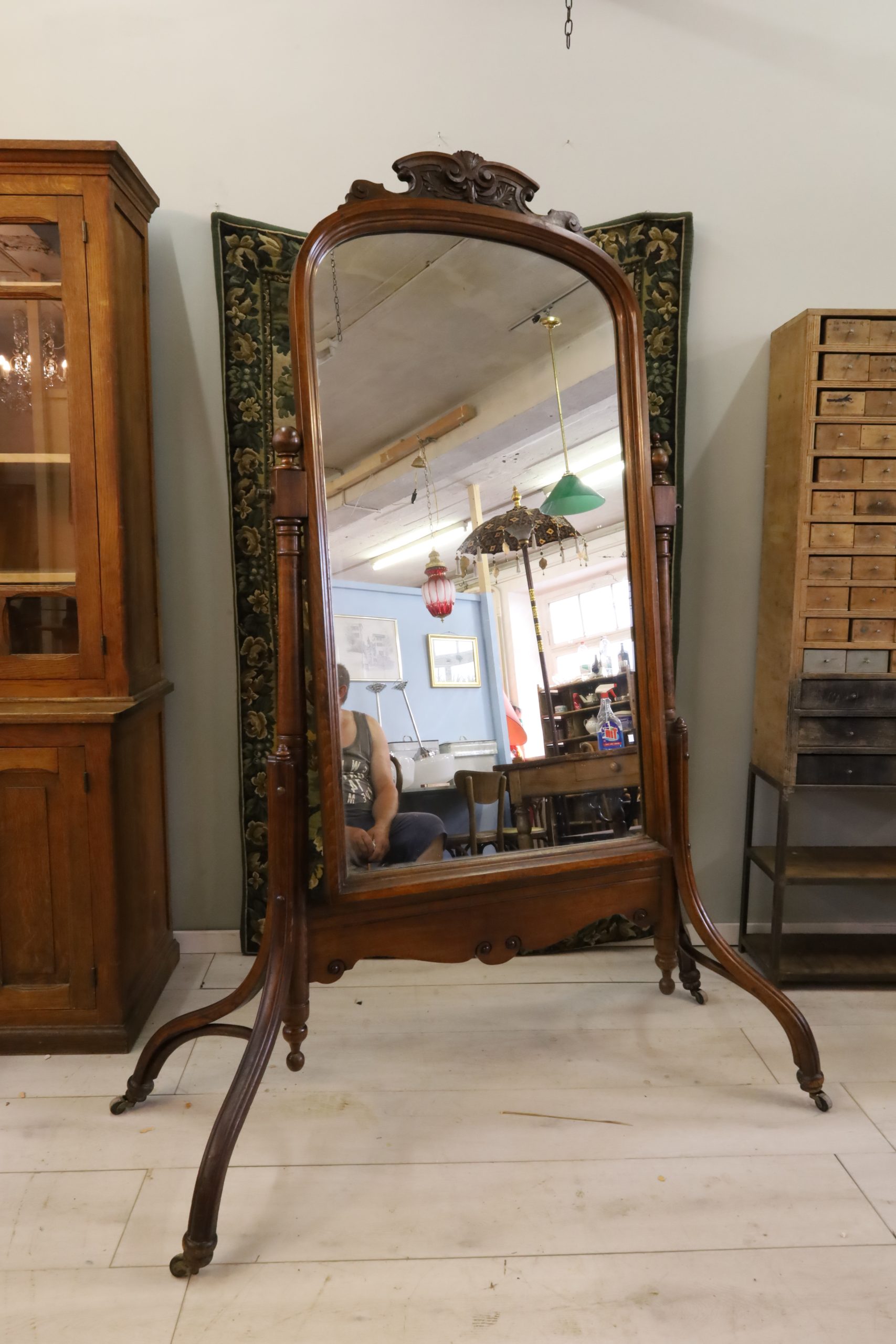 Tiltable mirror in Art Nouveau style - early 20th century