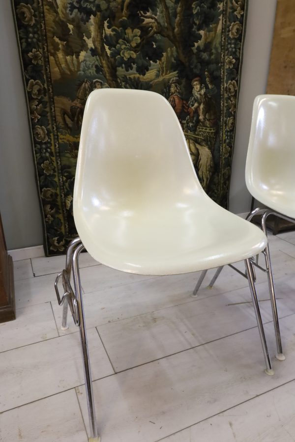 Hermann Miller Side Chairs - Image 2 | bevintage.ch