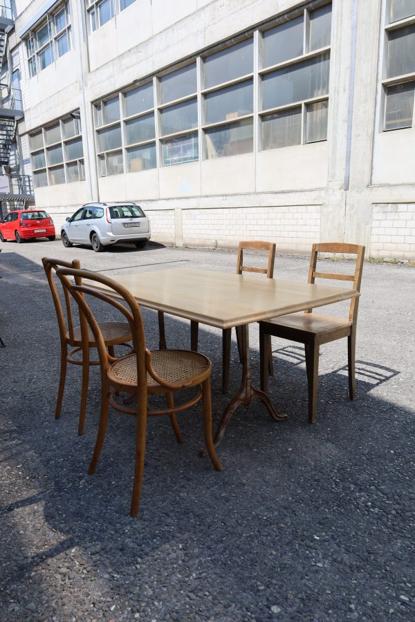 Maple dining table - Image 4 | bevintage.ch