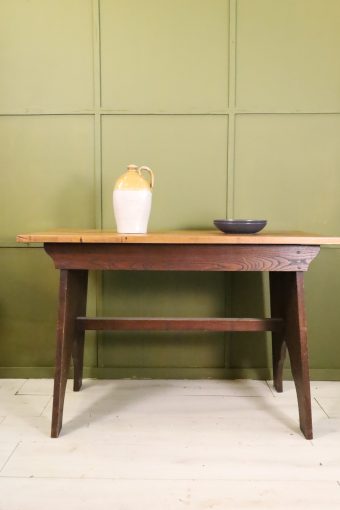 Antique "Centre Table" or Dining Table - Late 19th Century