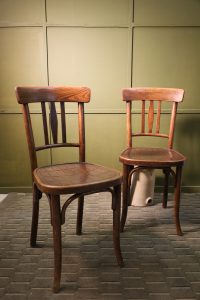 Dining room chairs - Art Nouveau - Thonet - 1/2 pcs.