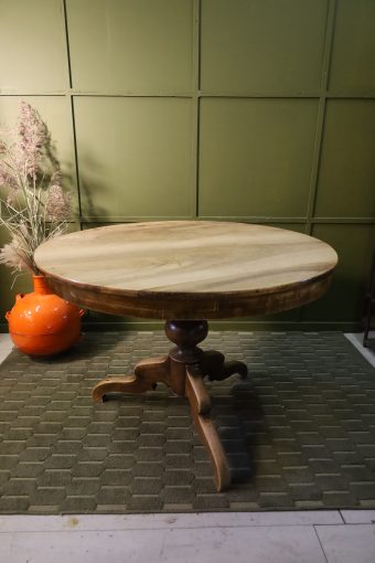 Round walnut table