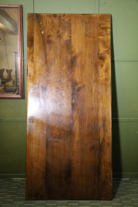 Walnut table 17th/18th century - 184×84