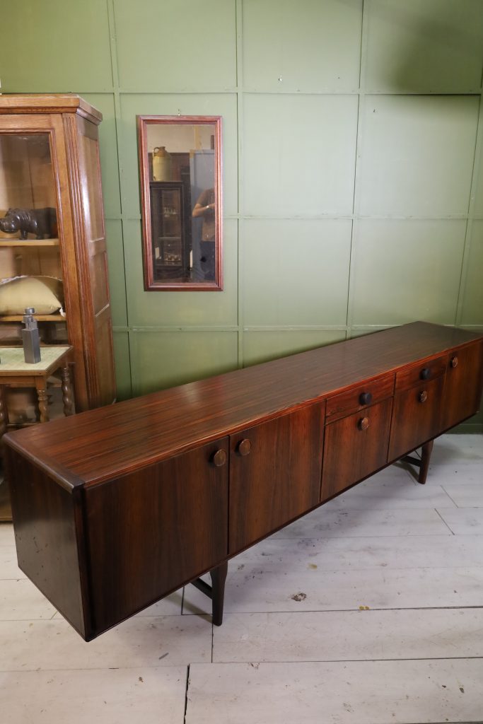 Buffet en palissandre - William Watting pour Fristho - Mid Century 250cm