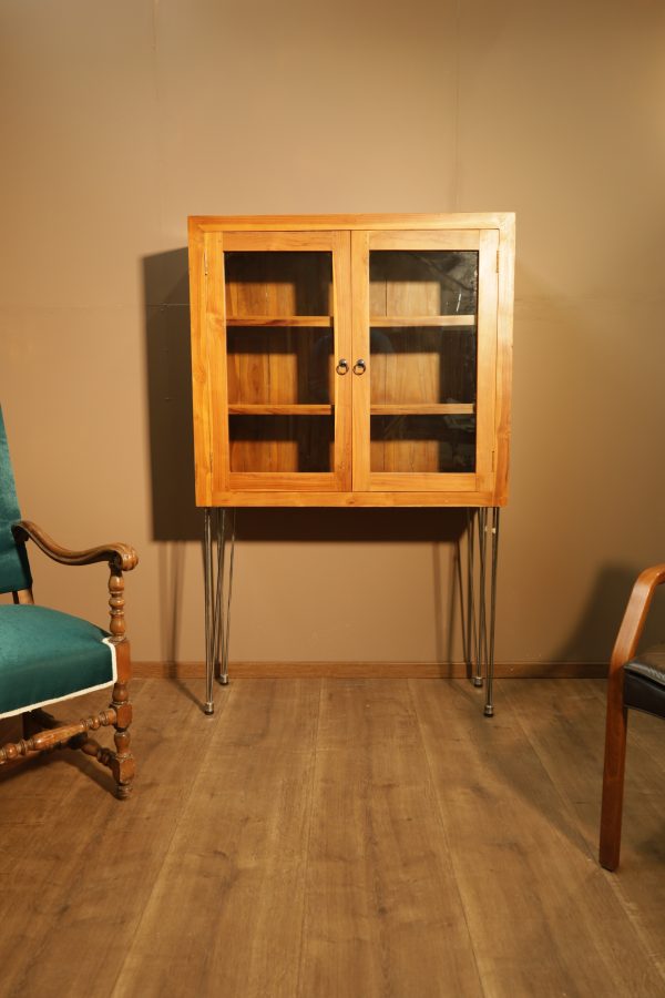 Teak Vitrine