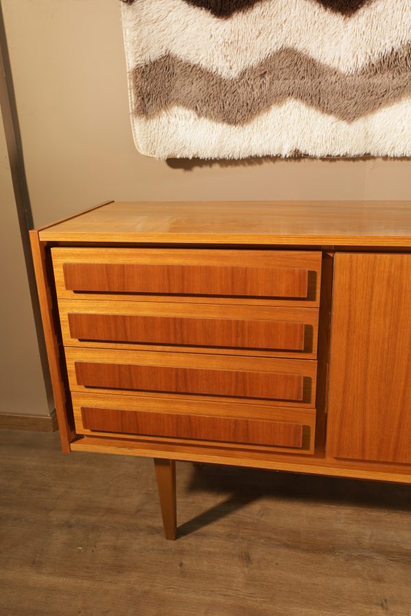 Vintage Sideboard Nussbaum