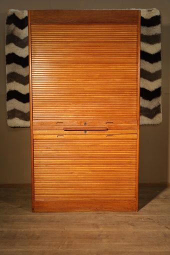 Grosser Lateralschrank - Mid Century