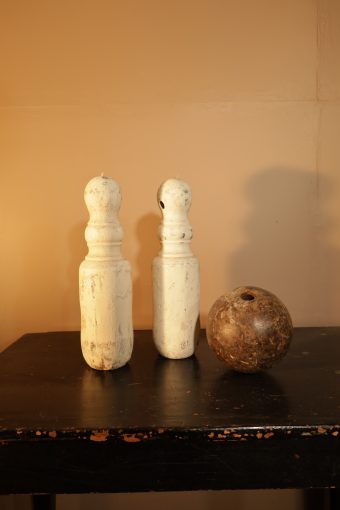 Antike Bowling pins