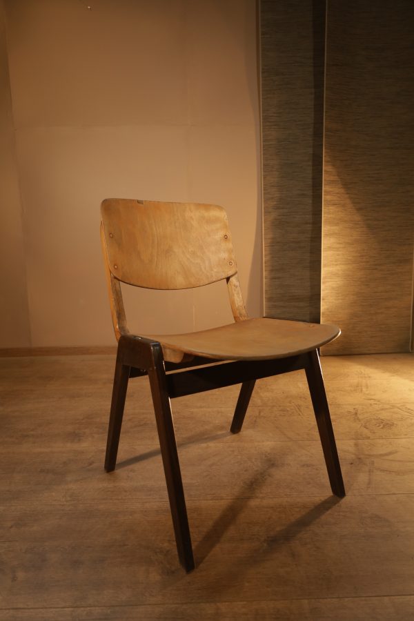 Chaise empilable Thonet
