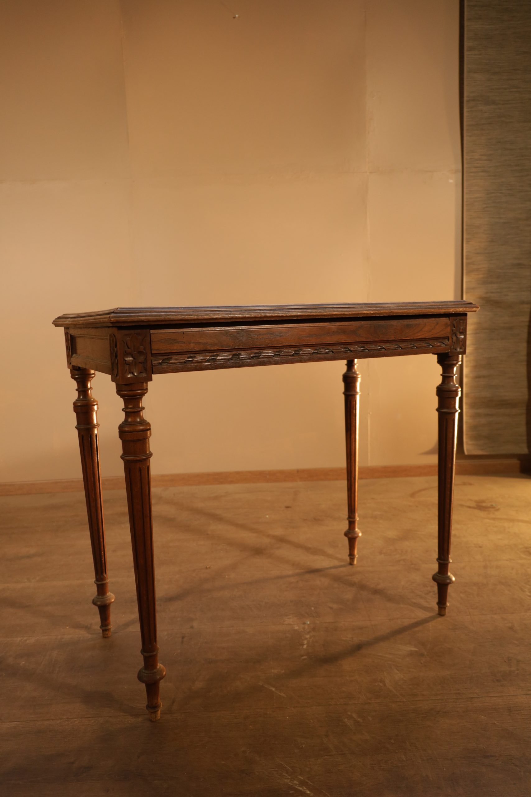 Elegant console table - oak with velvet - 19th century