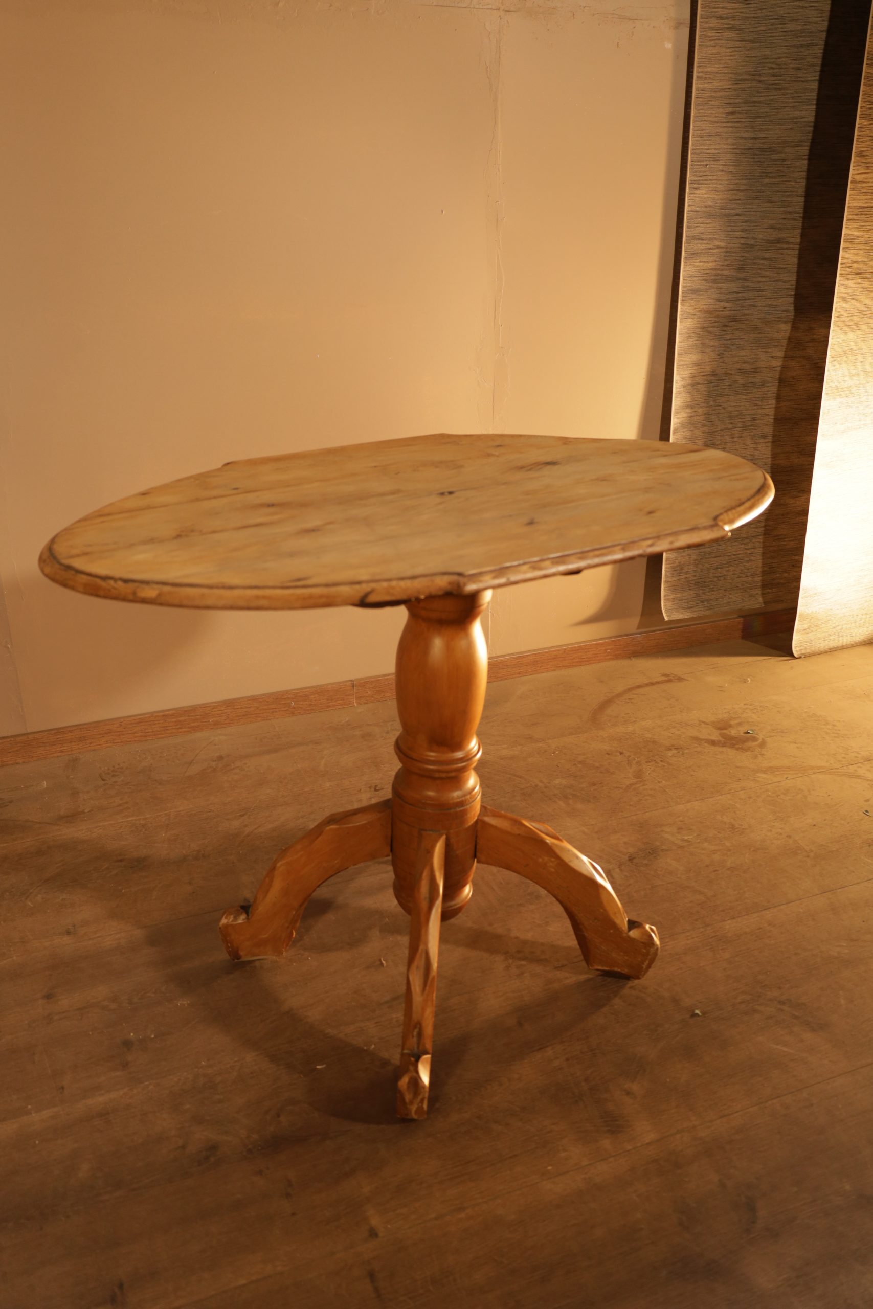 Side table from the 19th century - oak