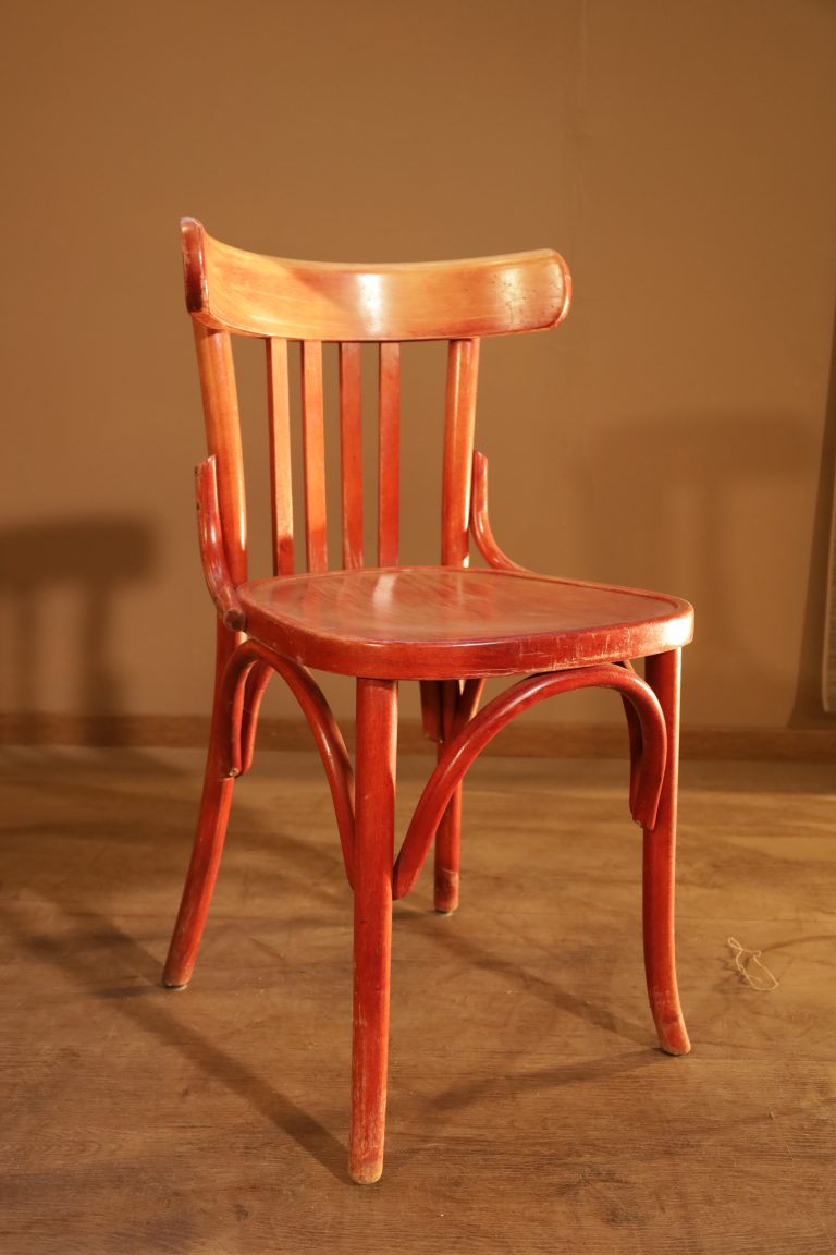 Chaises de bistrot