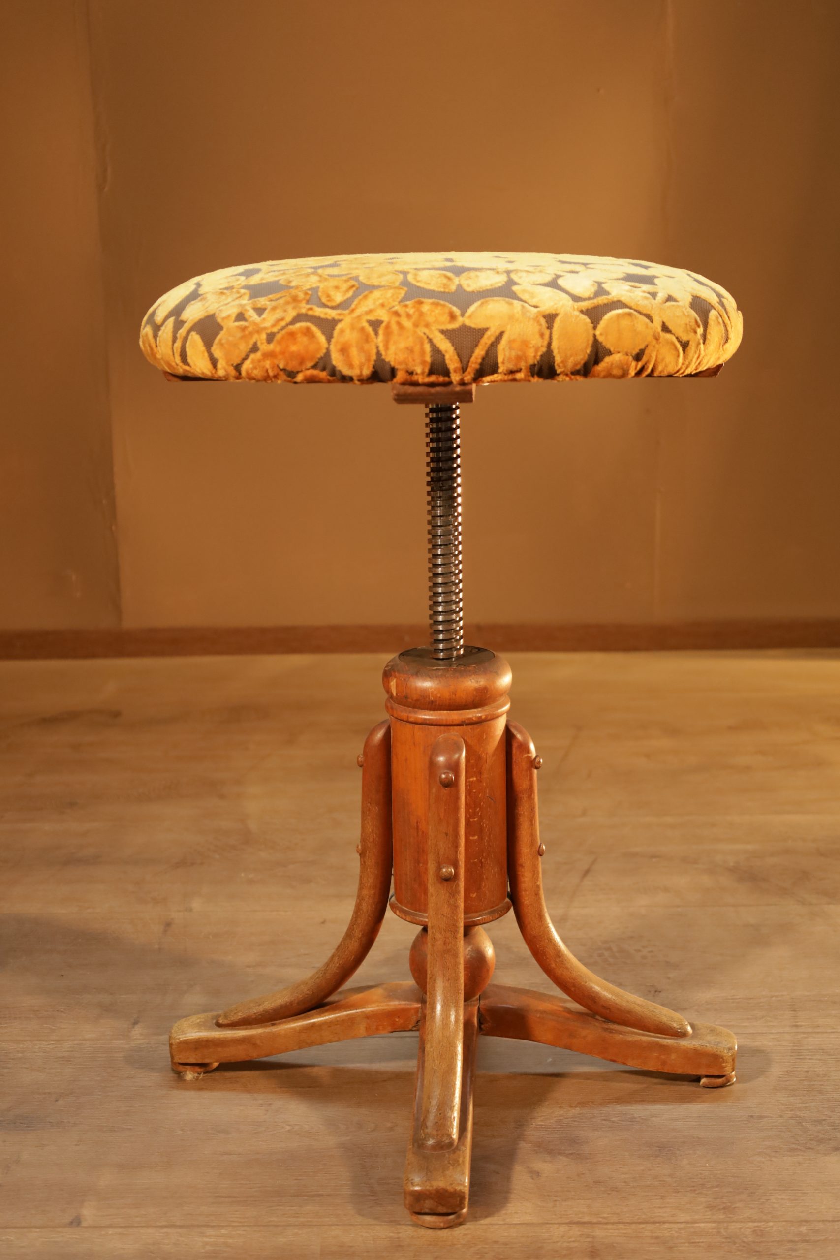 Jugendstil Drehhocker