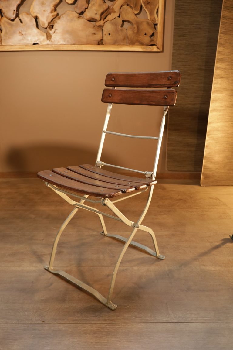 Folding garden chairs dark