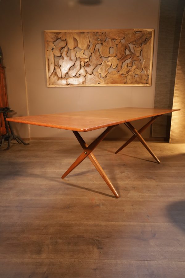 Hans J. Wegner – AT 314 Esstisch