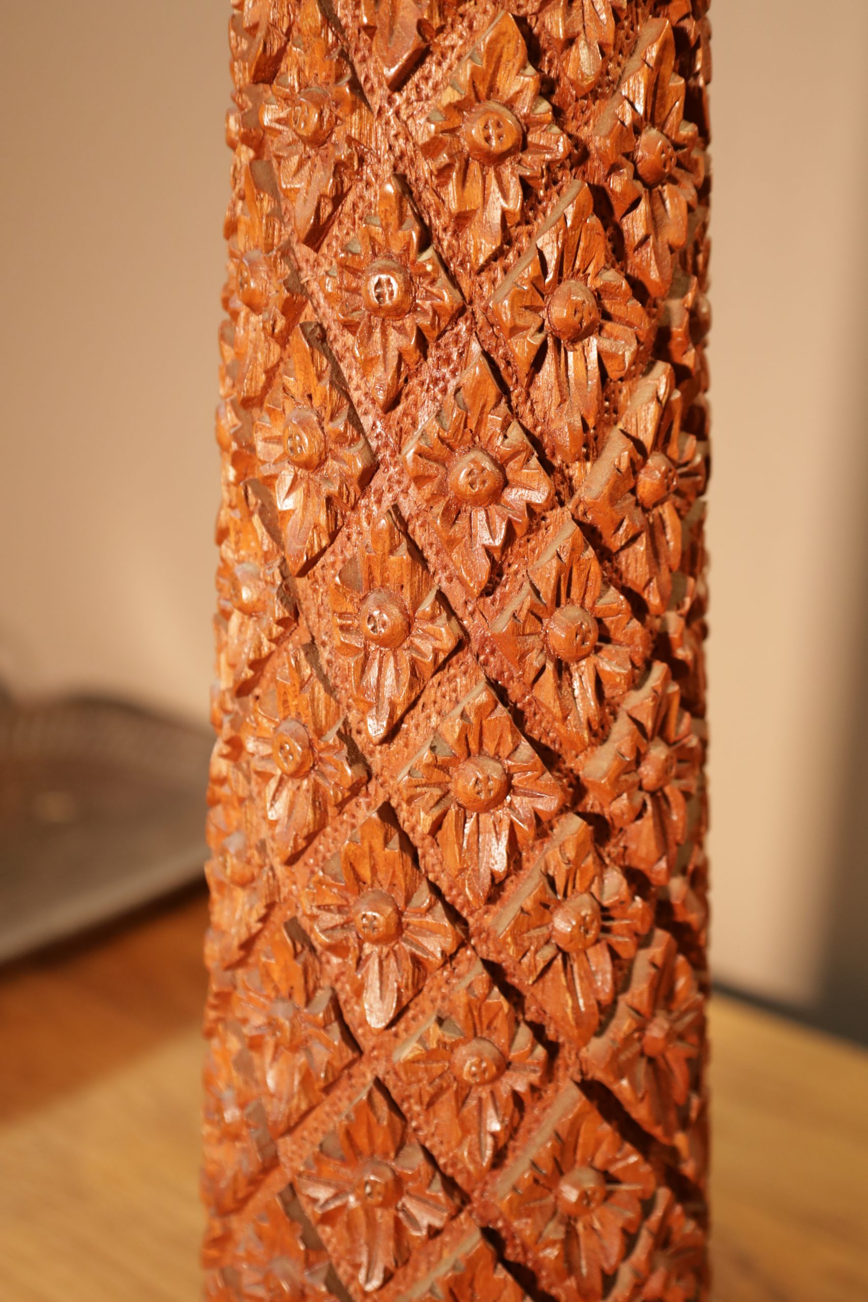 Tall Thai table lamp from the 70s
